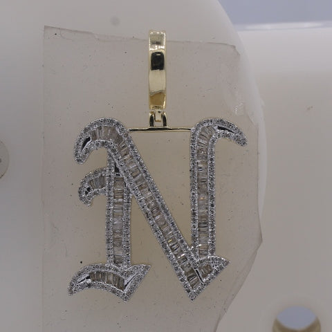 10K Yellow 0.84-0.86 Ct D-Tattoo Initial N Baguettes