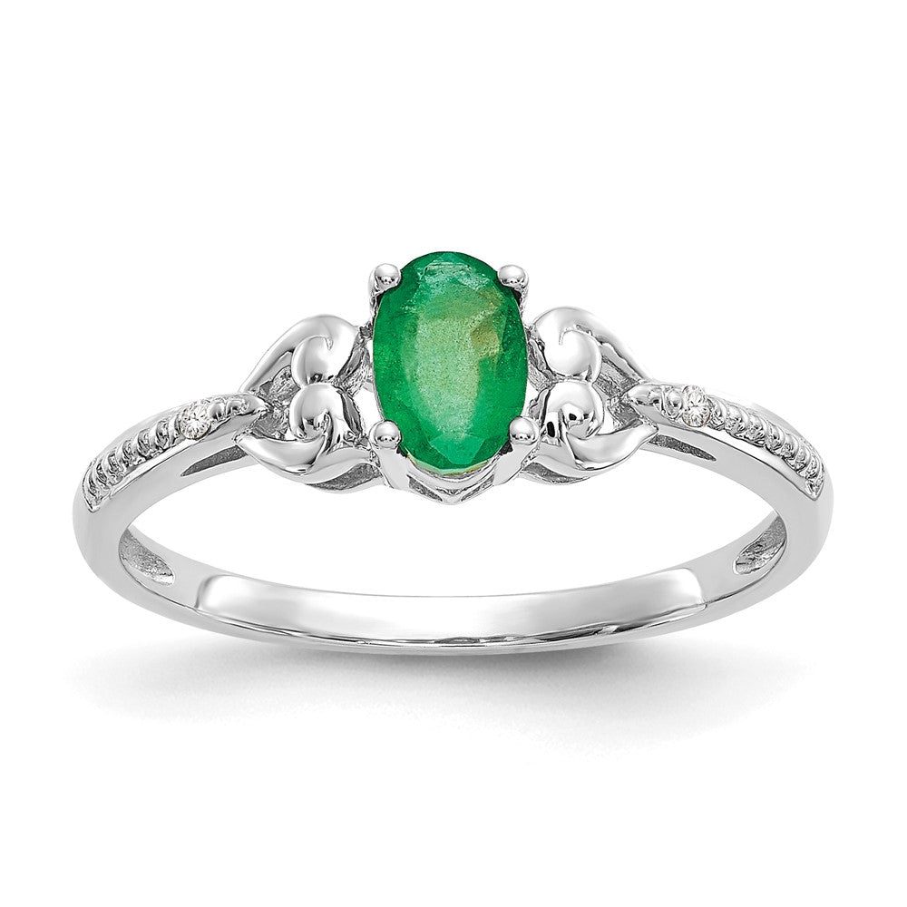 10k White Gold Emerald and Diamond Ring