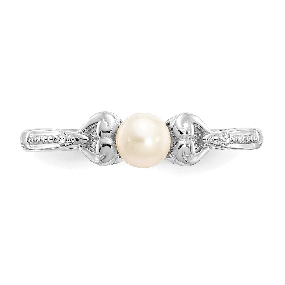 10k White Gold FW Cultured Pearl and Diamond Ring