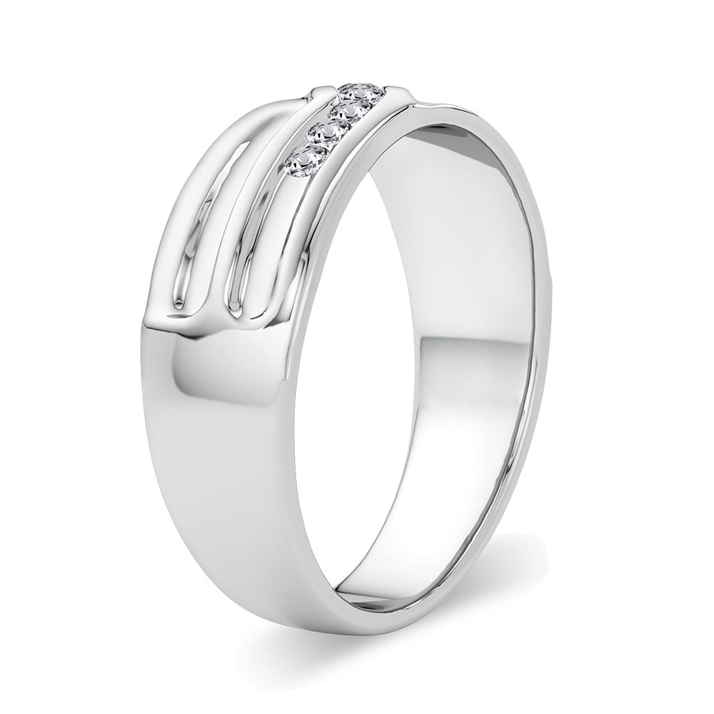 14K White Gold Beautiful 0.15Ct Diamonf Band