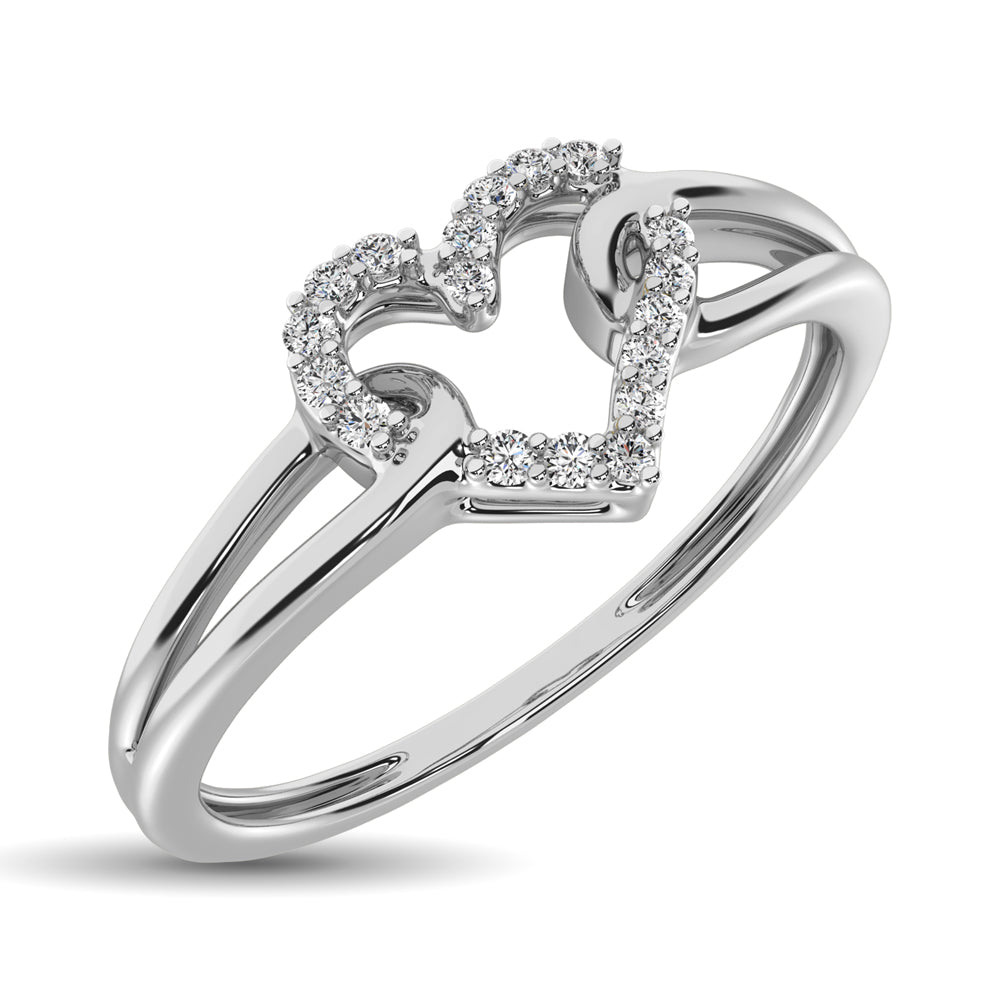 10K White Gold 1/20 Ctw Diamond Heart Ring