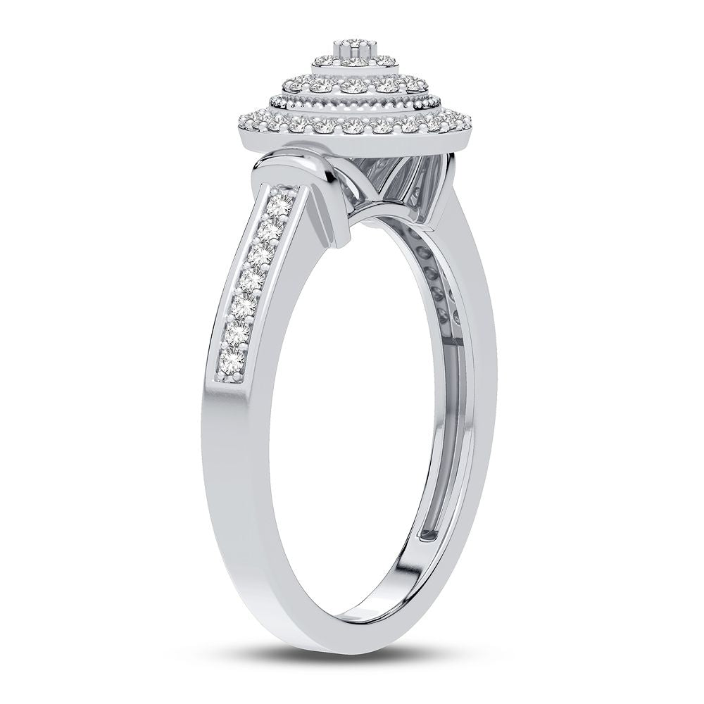 10K White Gold Magnifcnet 0.10Ct Diamond Ring