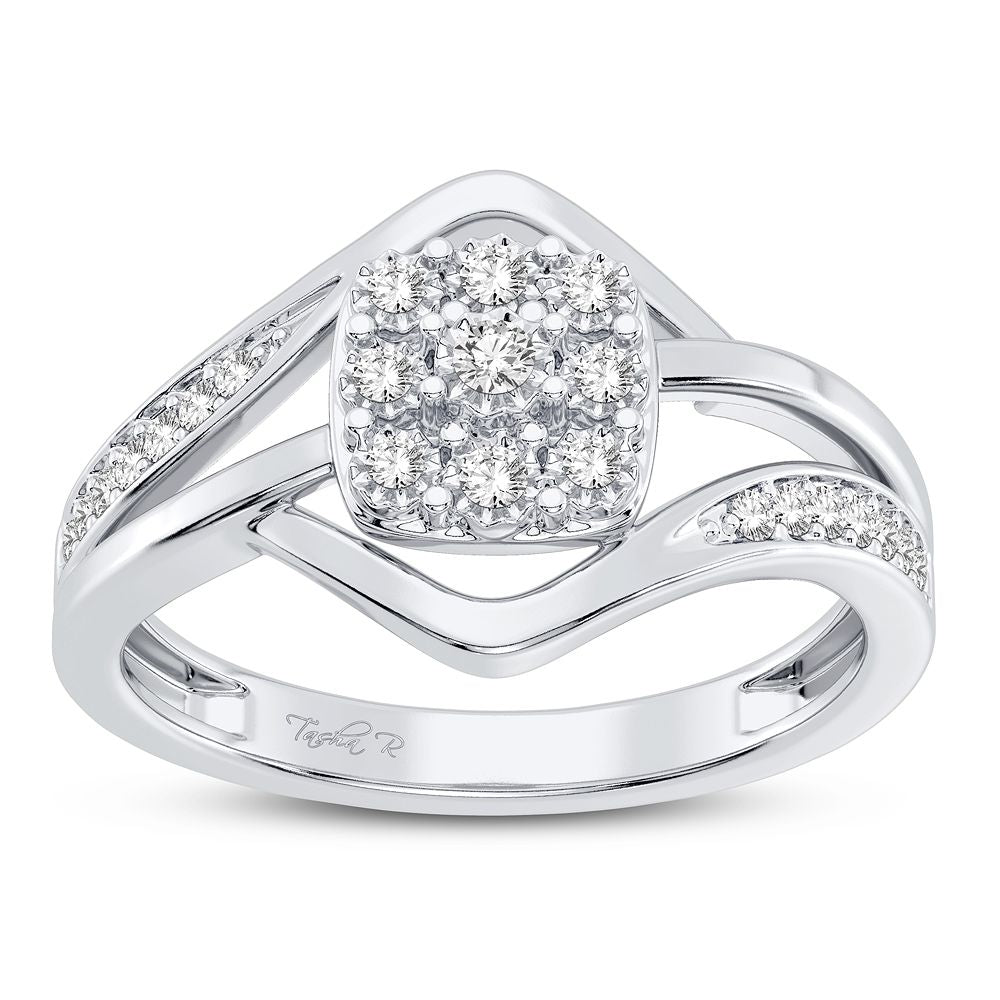 10K White Gold Magnifcnet 0.10Ct Diamond Ring