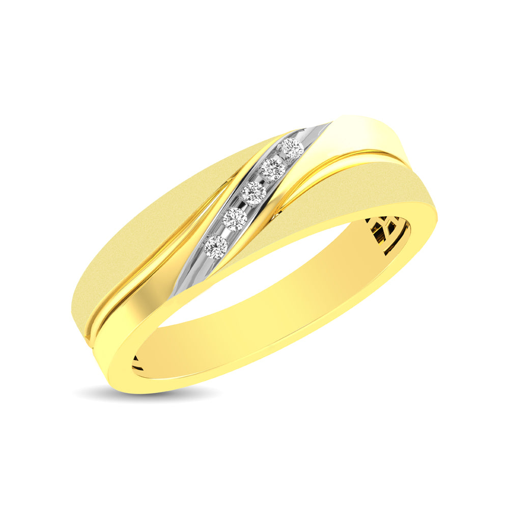 Men&apos;s 1/20 Ctw. Diamond Slant Ring in 10K Yellow Gold