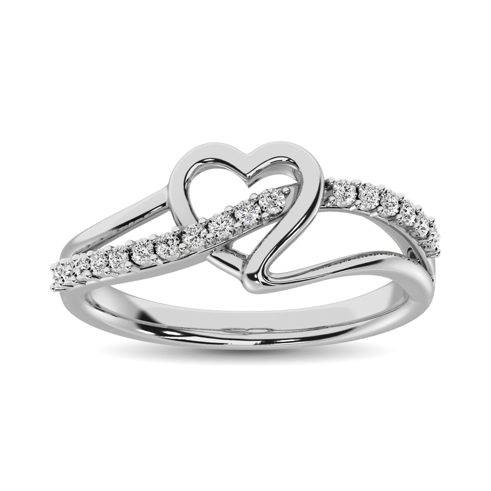 10K White Gold 1/20 Ct.Tw. Diamond Heart Ring