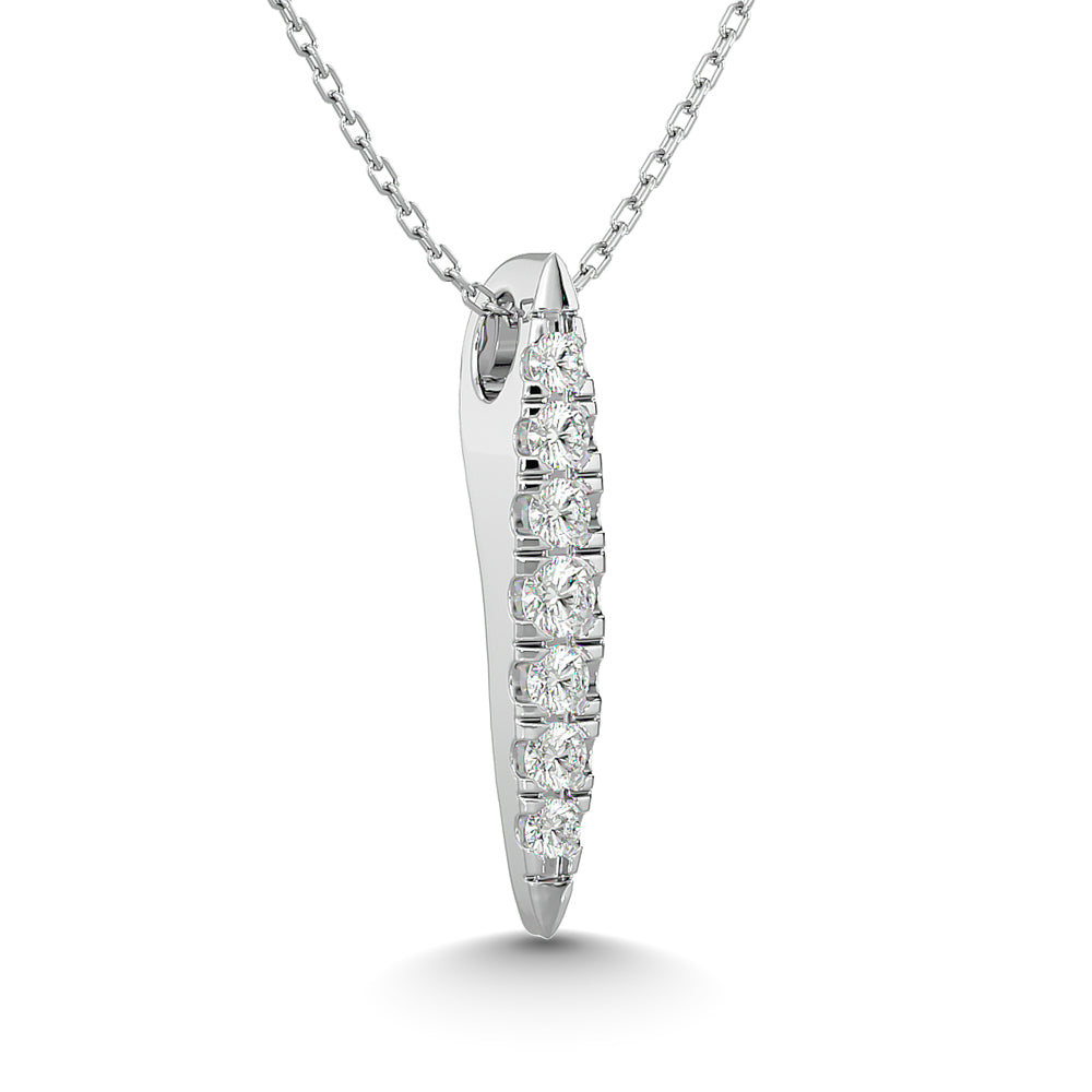 10KT WHITE GOLD 1/10CT TW DIAMOND PENDANT