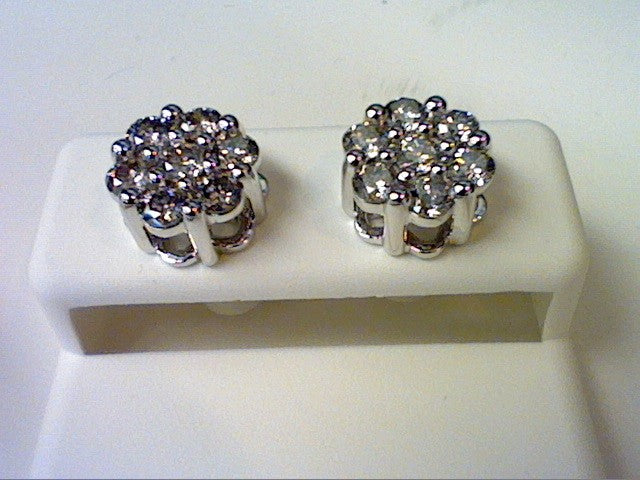 10K White 1.48-1.55Ct D-Flower Earrings