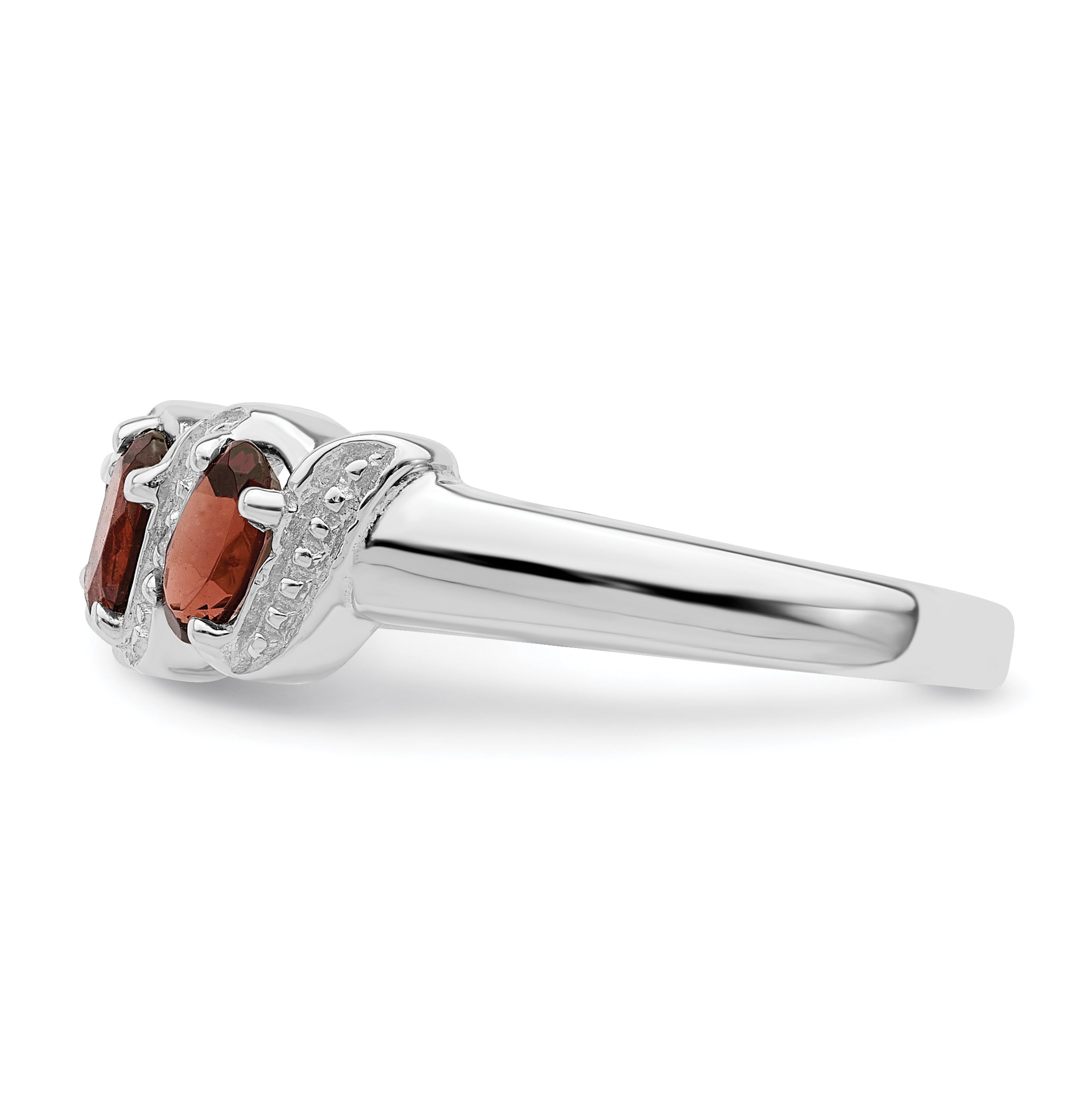 Sterling Silver Rhodium-plated Garnet & Diamond Ring QDX589