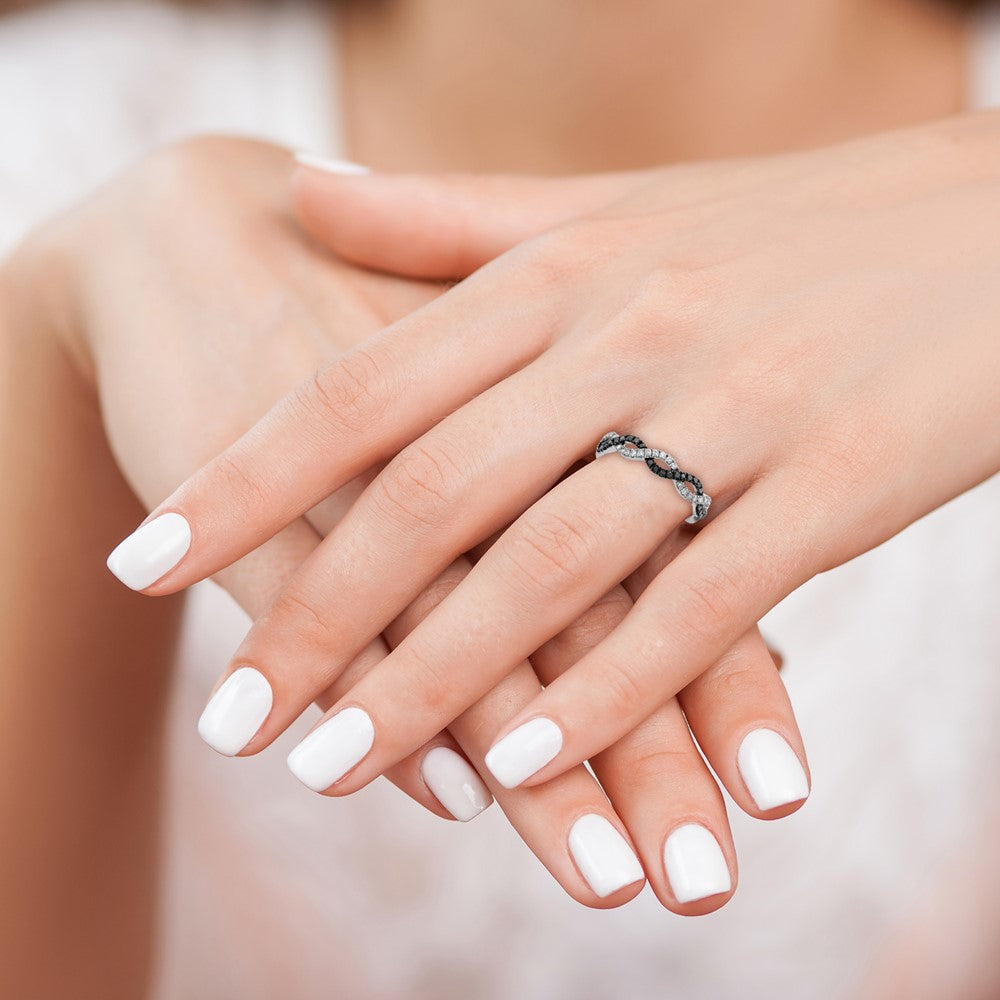 White Night Sterling Silver Rhodium-plated Black and White Criss Cross Diamond Ring