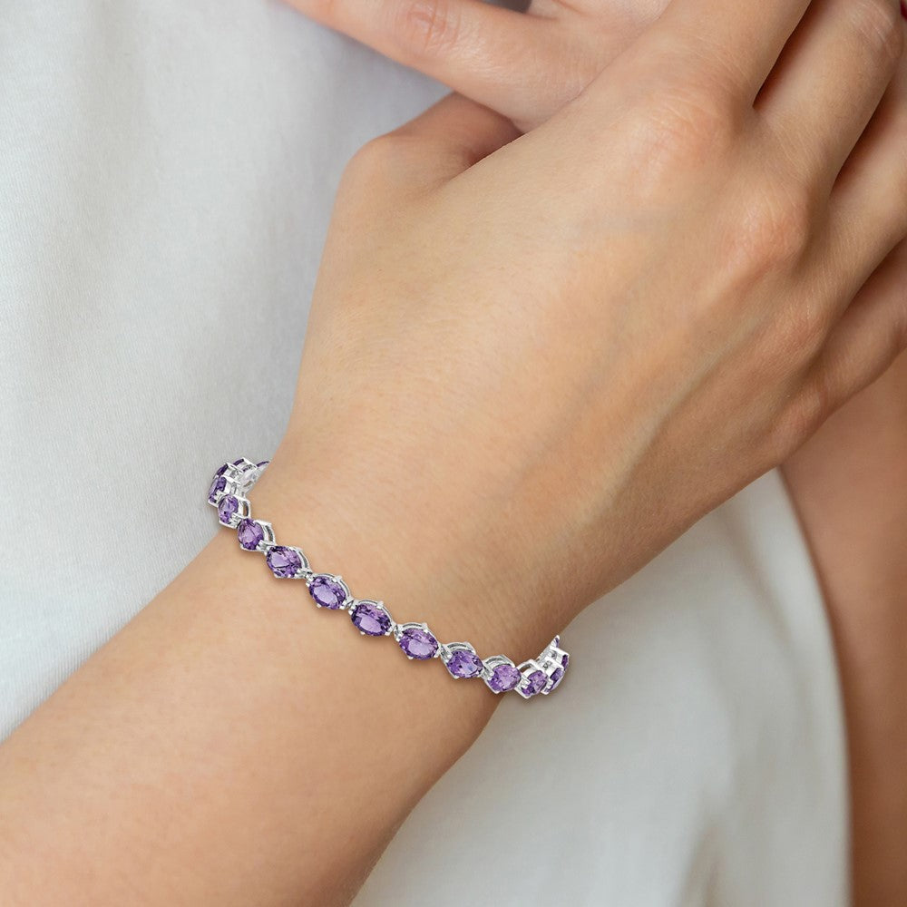 Sterling Silver Rhodium-plated Amethyst Bracelet