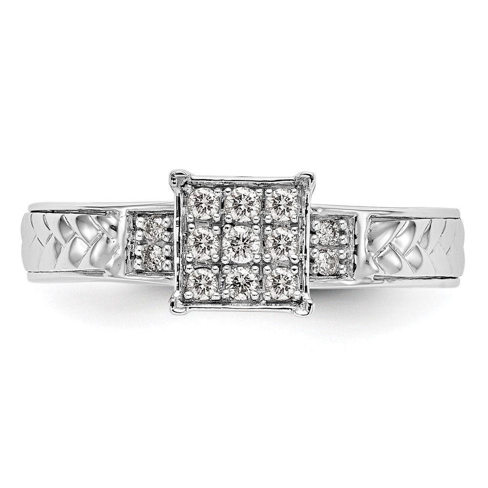 14K White Gold Lab Grown VS/SI FGH Dia Trio Cluster Engagement Ring