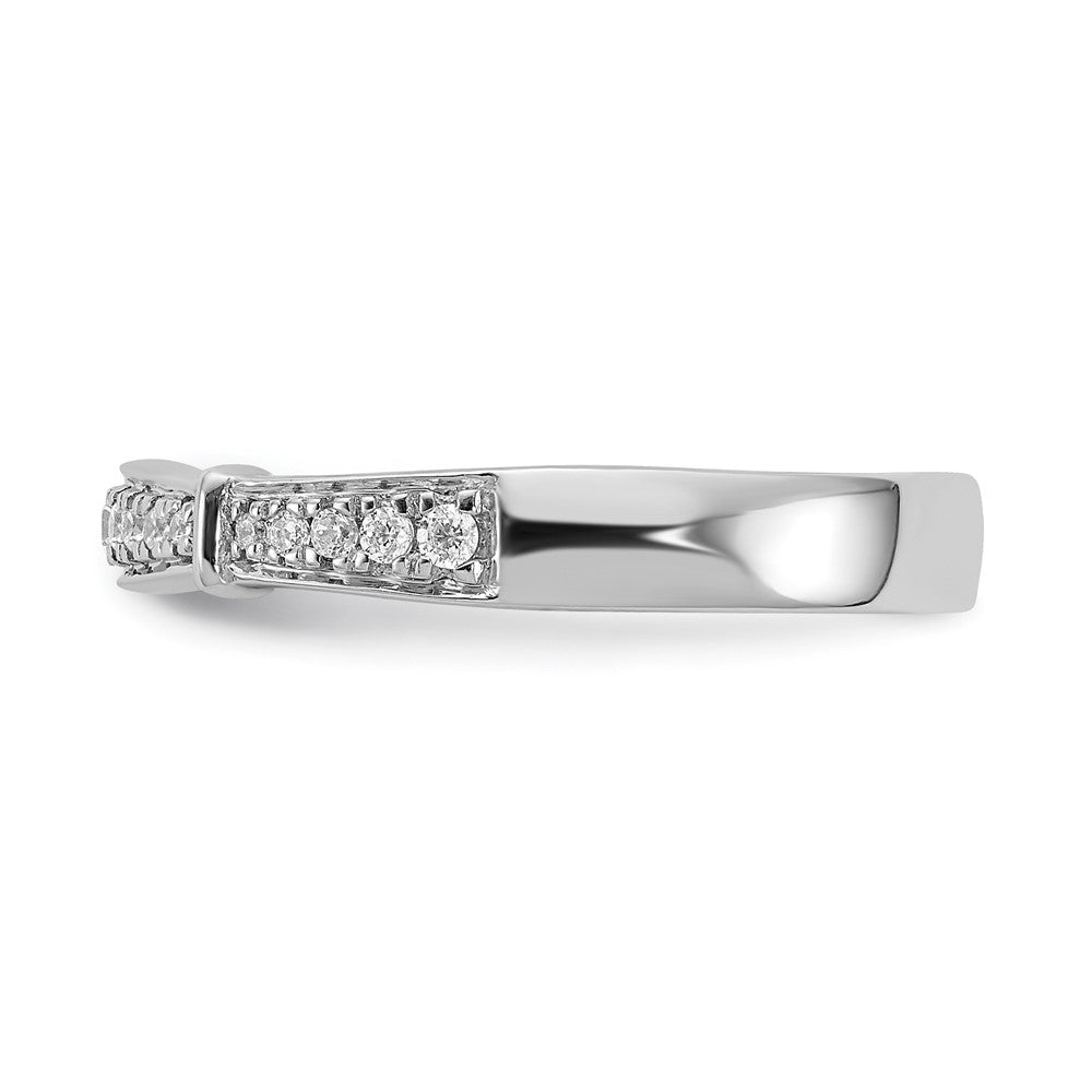 14K White Gold Lab Grown Diamond VS/SI FGH Trio Ladies Band