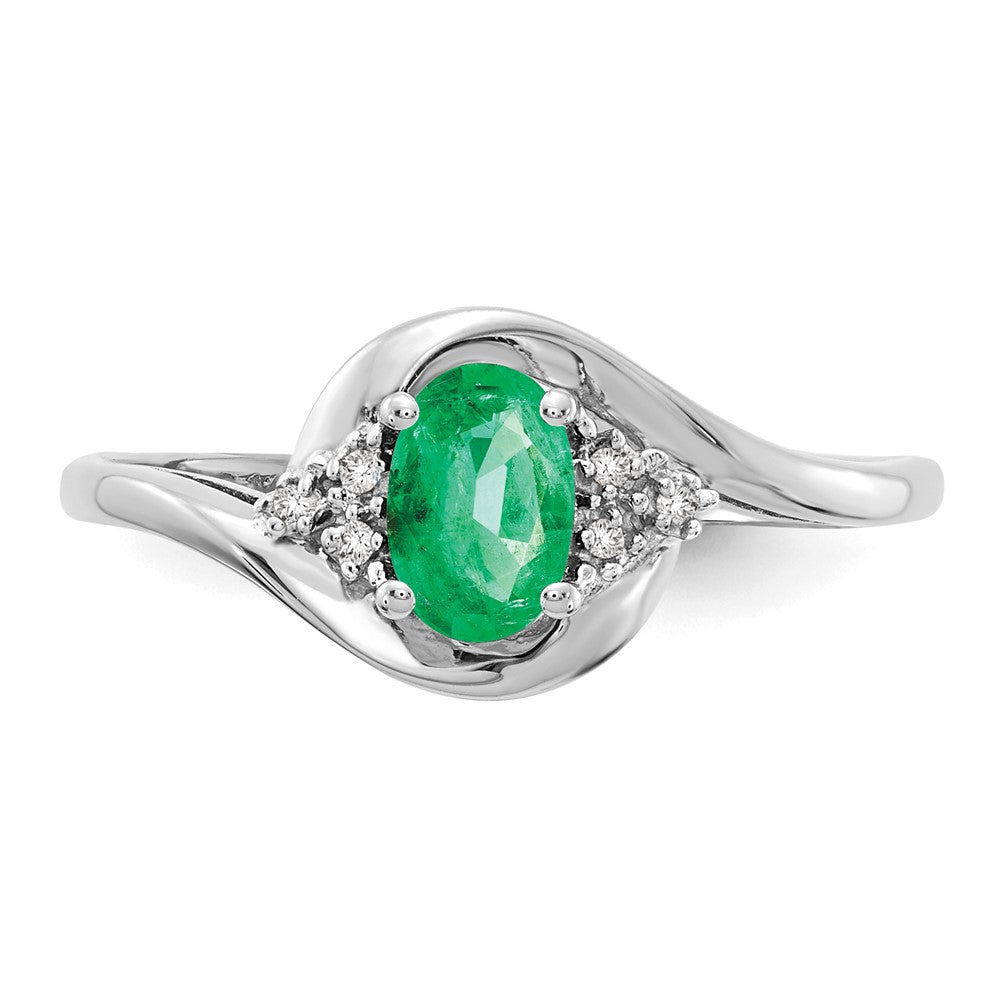 14k White Gold Emerald and Diamond Ring