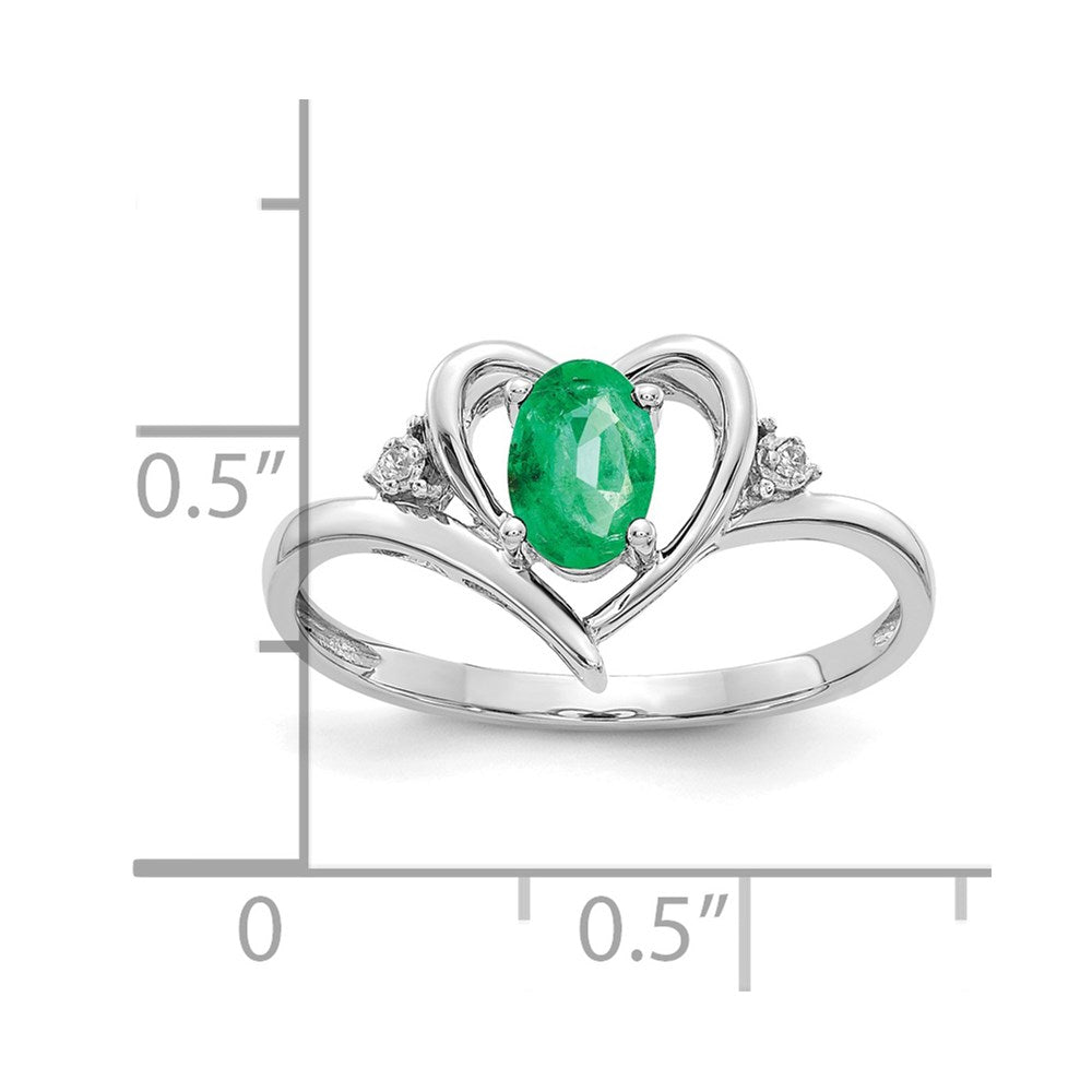 14k White Gold Emerald and Diamond Heart Ring